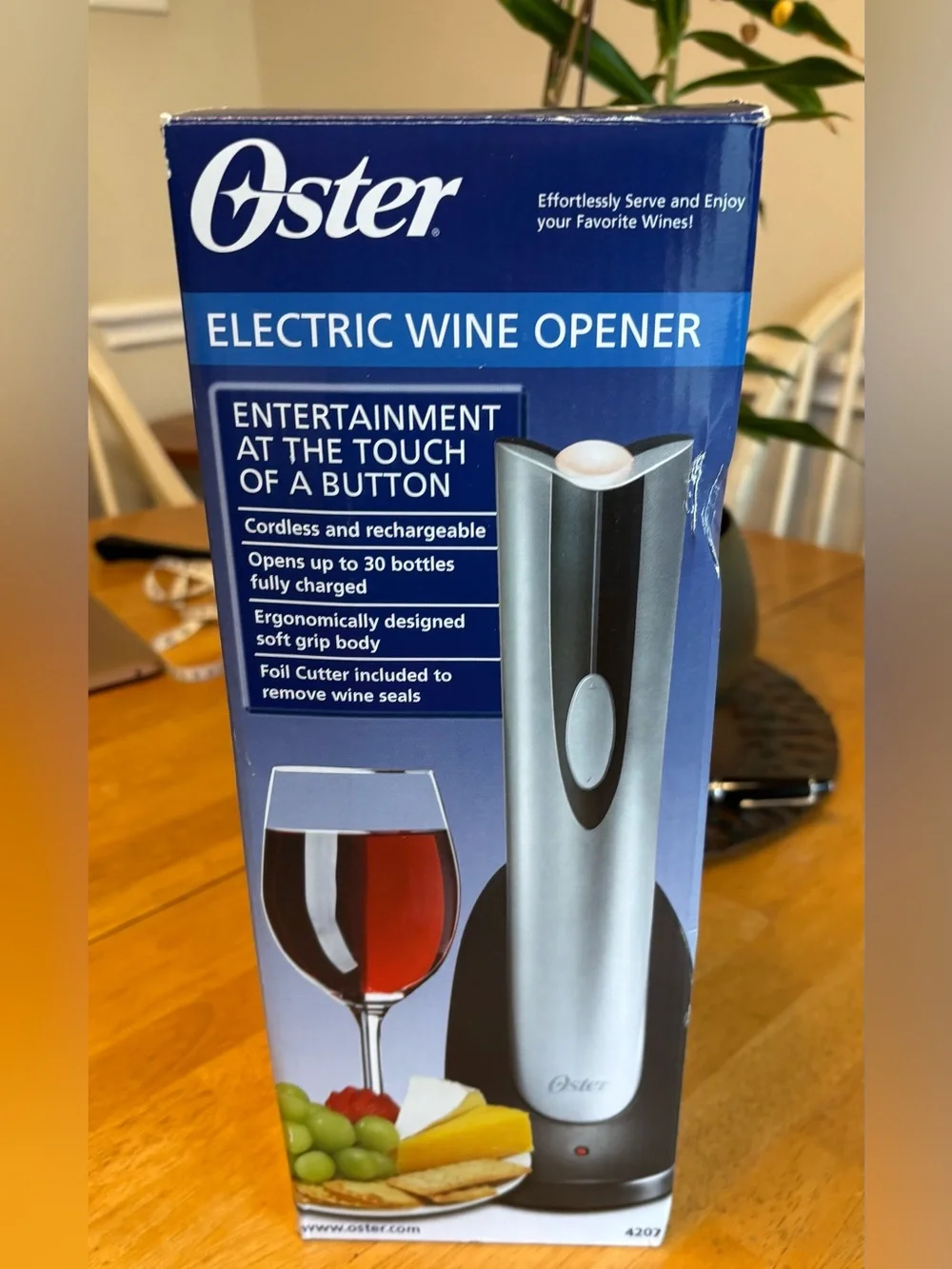 Oster Cordless Electric Wine Opener in Silver and Black